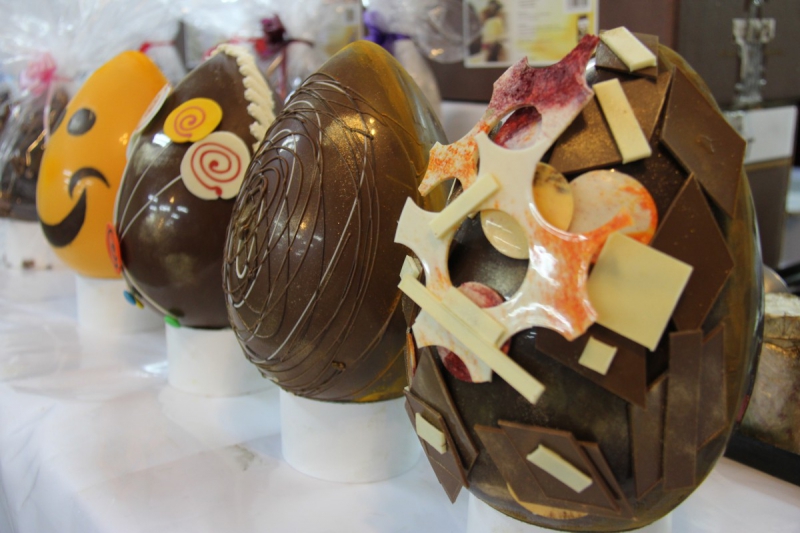 boulangerie-DRAGUIGNAN-min_chocolate_factory_eggs_easter-897028