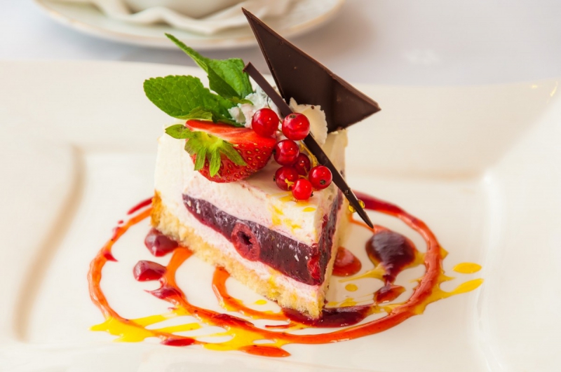 boulangerie-DRAGUIGNAN-min_the_cake_dessert_eating_bun_colorful_sweet_dish_taste_cake_with_cream-941034